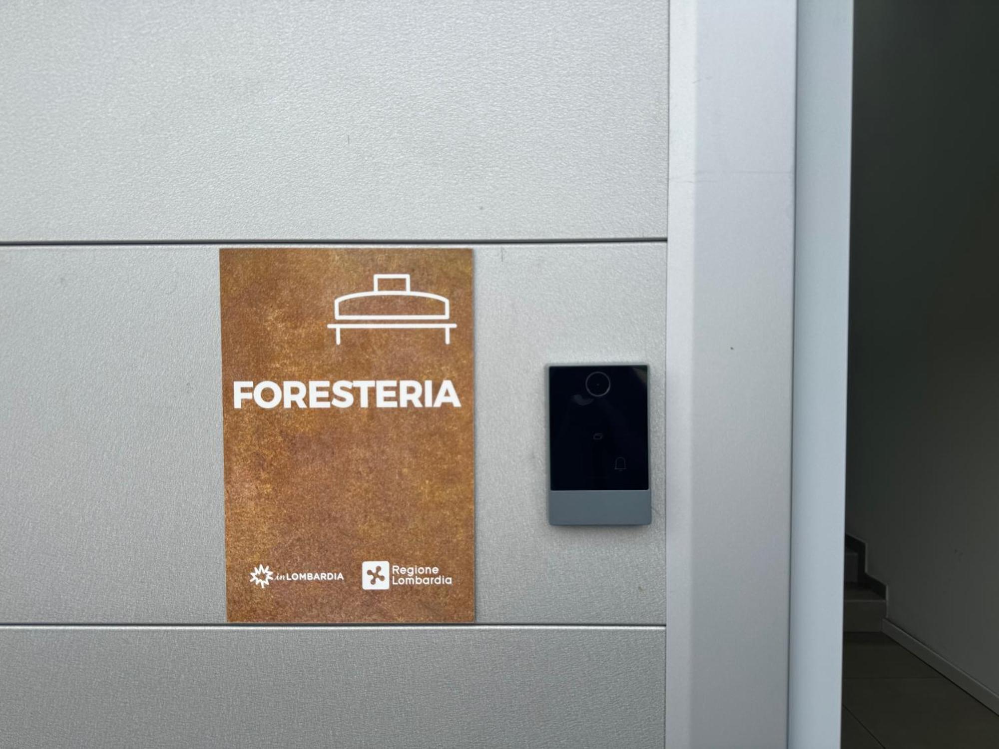 Foresteria Autostazione San Donato Pensión Milán